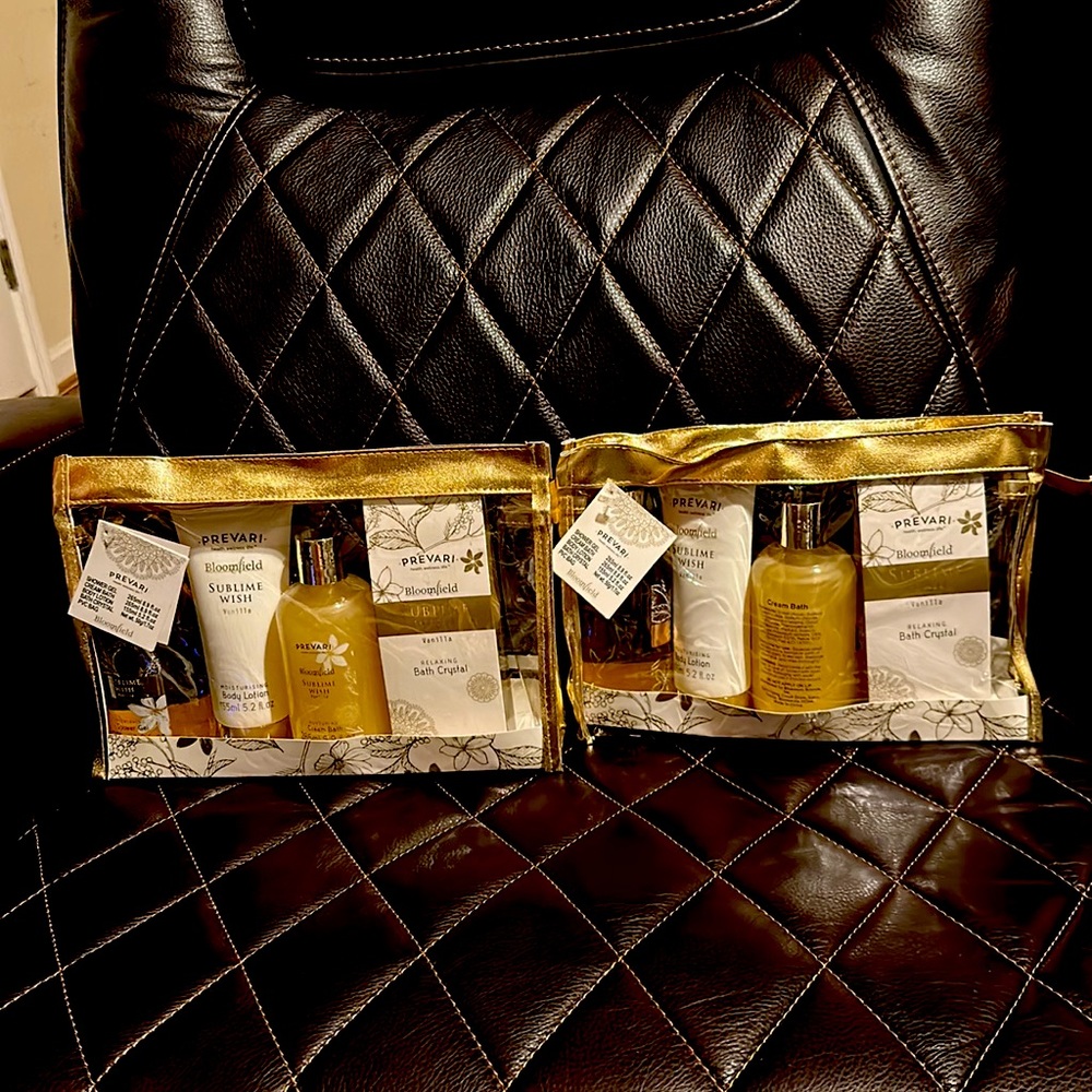 Two Vanilla scent Shower Sets